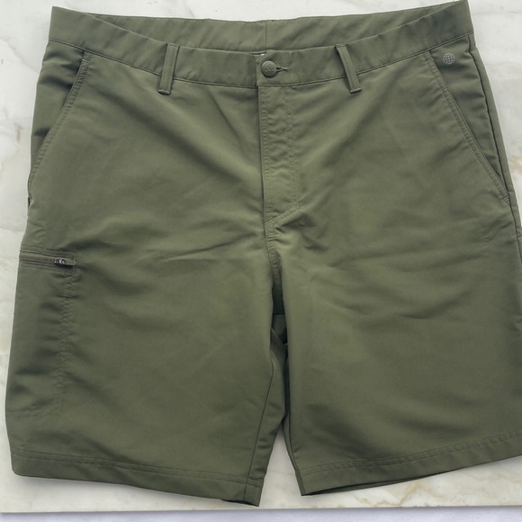 adidas Other - ADIDAS RIPSTOP GOLF SHORT SIZE 36 OLIVE